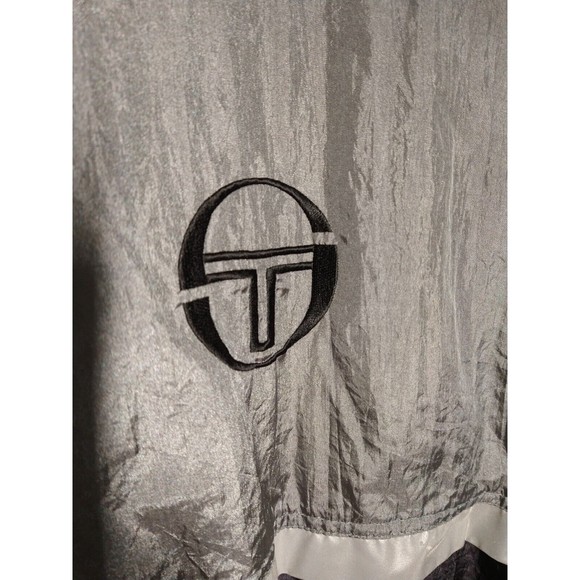 Sergio Tacchini Italy Windbreaker  Embroidered Logo Jacket - Picture 7 of 11